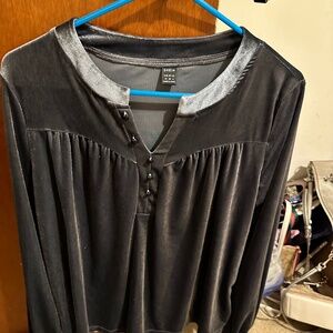 Women’s top